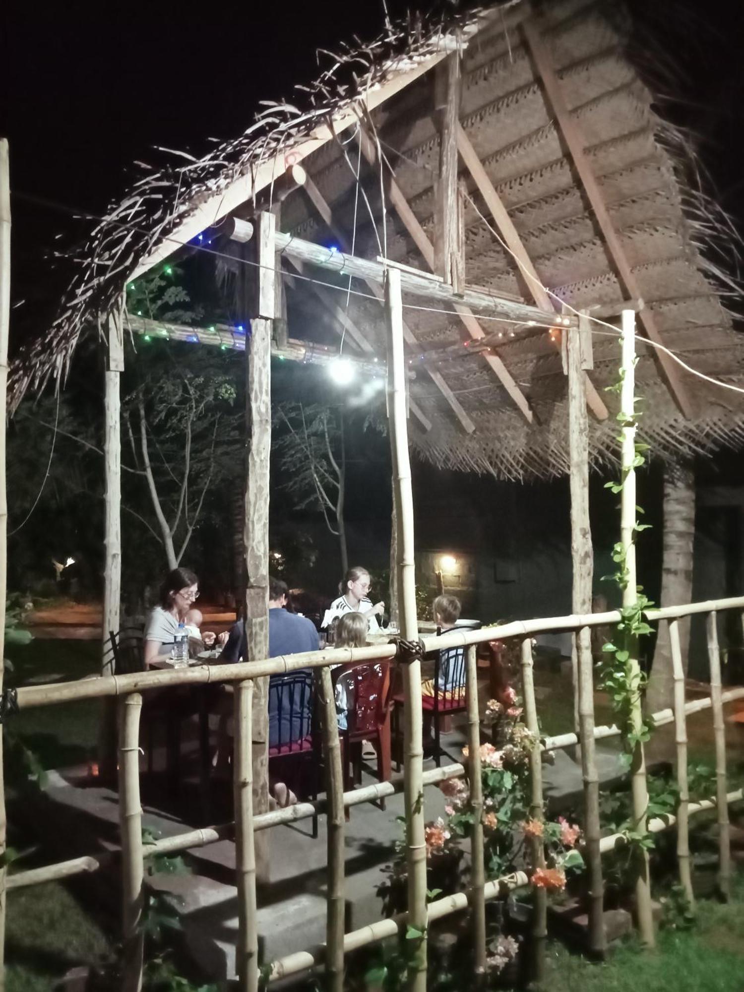 Prestiva Stay Anuradhapura Ngoại thất bức ảnh