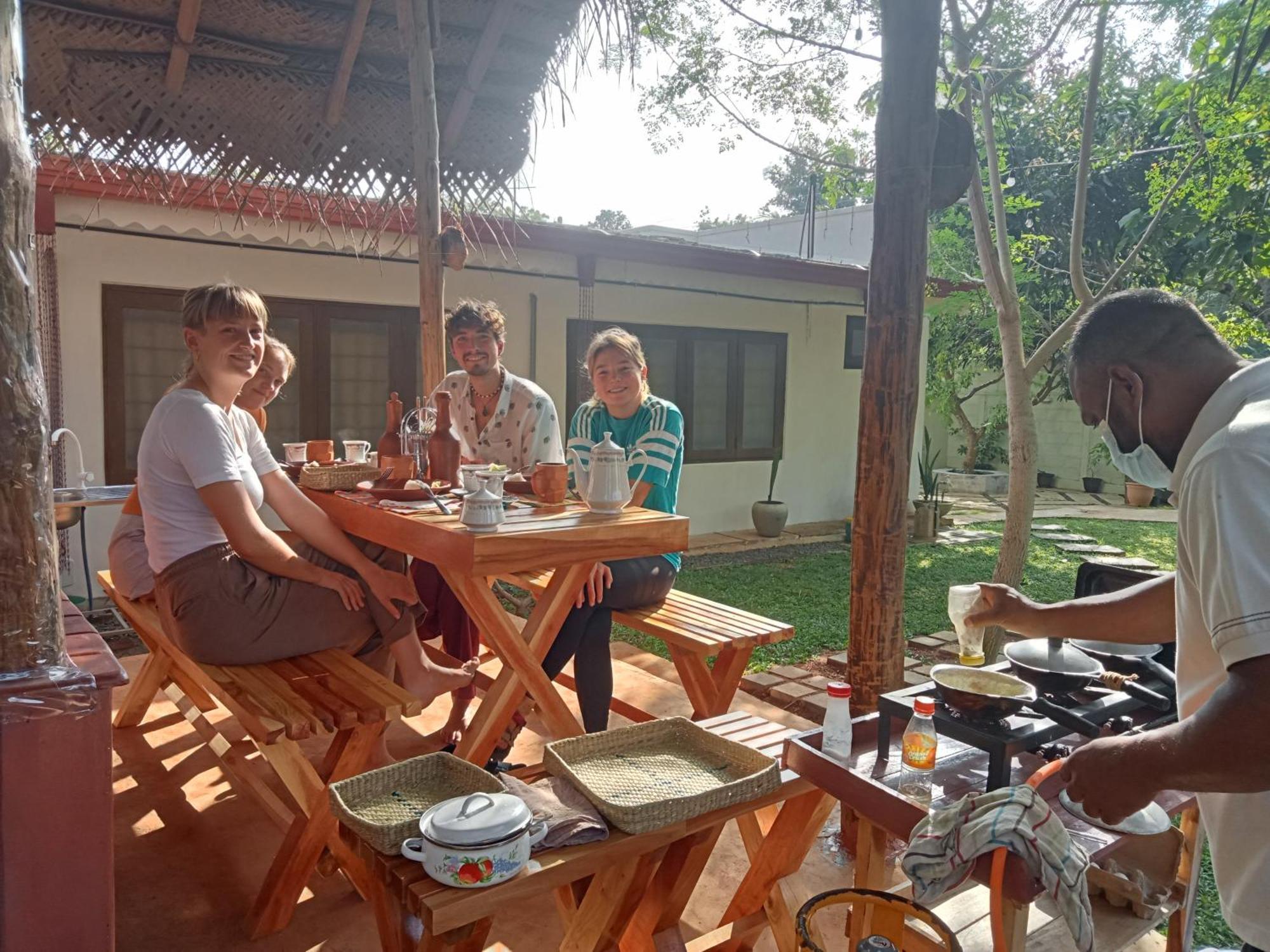 Prestiva Stay Anuradhapura Ngoại thất bức ảnh