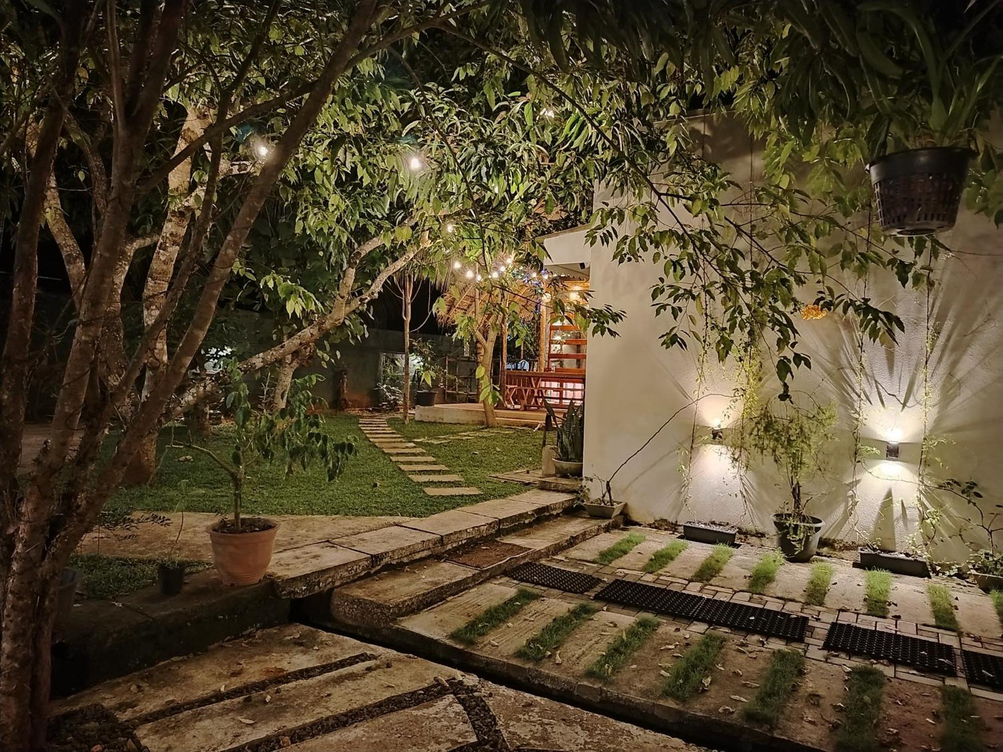 Prestiva Stay Anuradhapura Ngoại thất bức ảnh