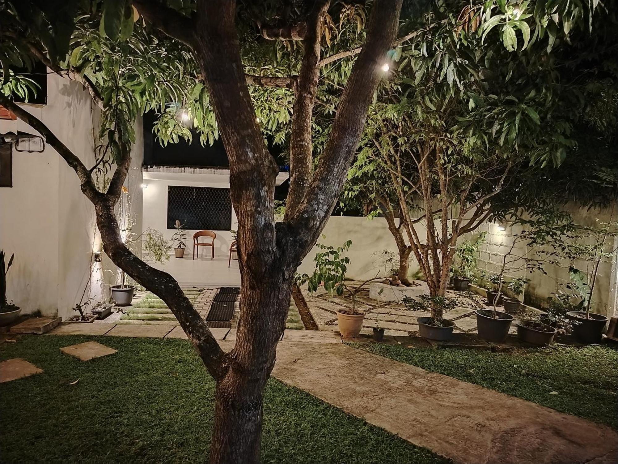 Prestiva Stay Anuradhapura Ngoại thất bức ảnh